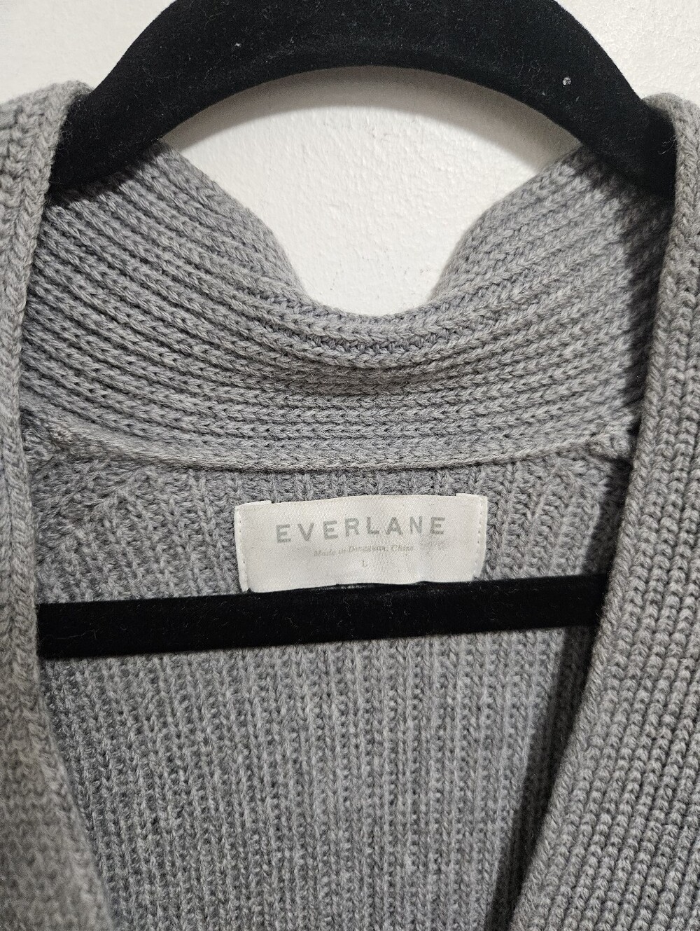 Everlane The Chunky Wool Cardigan Sz L Grey V-Neck Button Front Patch Pockets - Picture 4 of 9